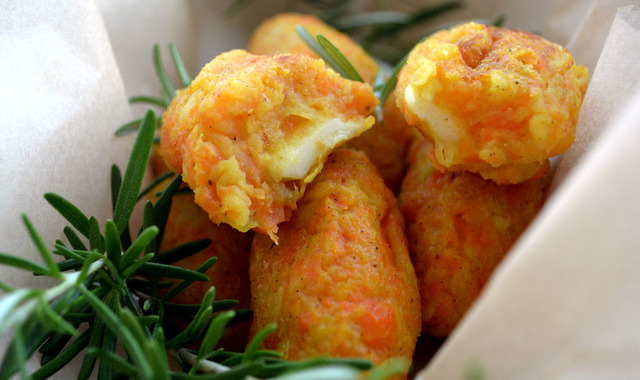 Çıtır Eşlikçi: Fırında Peynirli Sebze Kroket