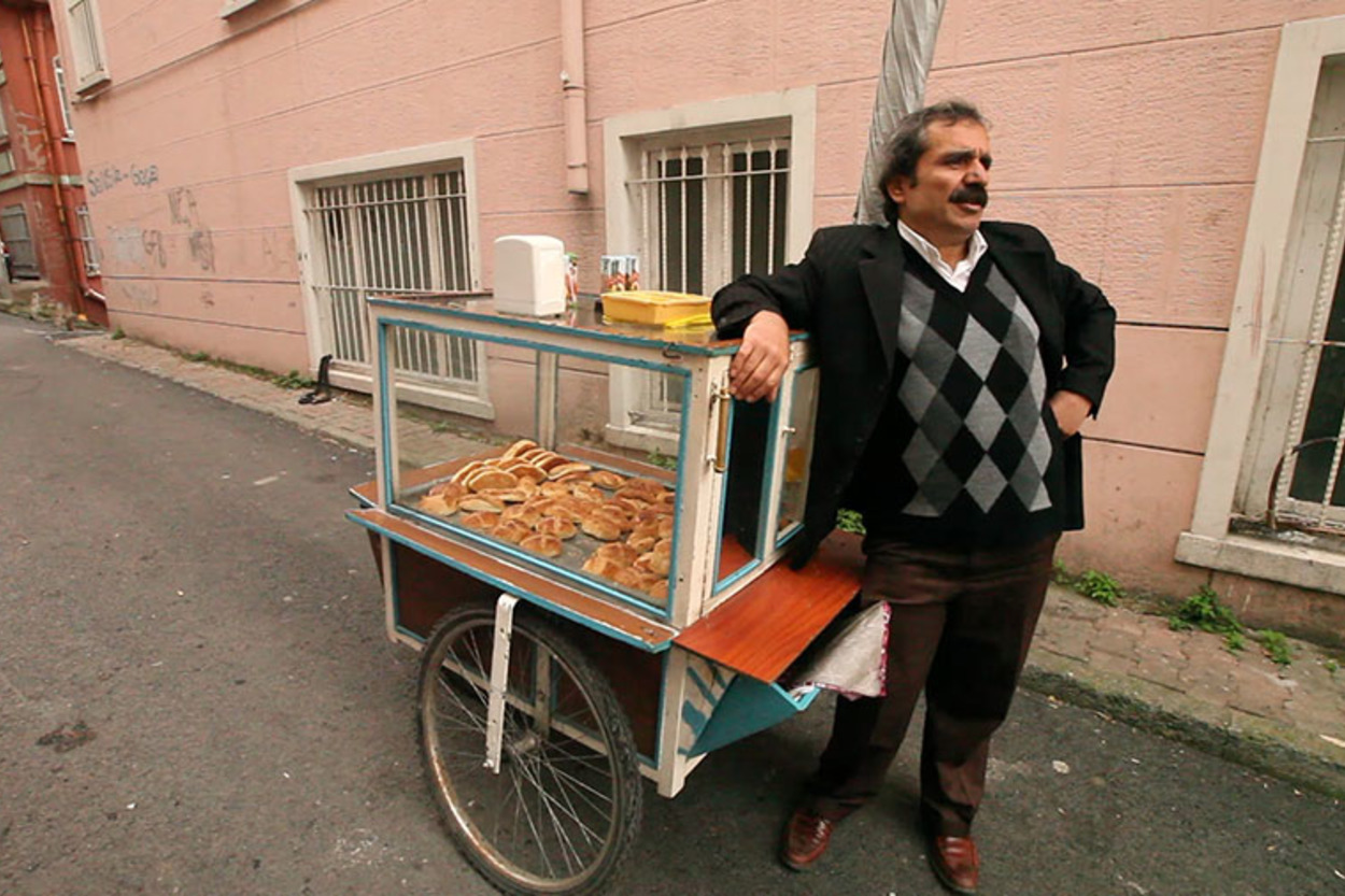 Ben Geldim Gidiyorum: İstanbul'un Kek Harcı Seyyar Satıcıları Anlatan Kısa Film