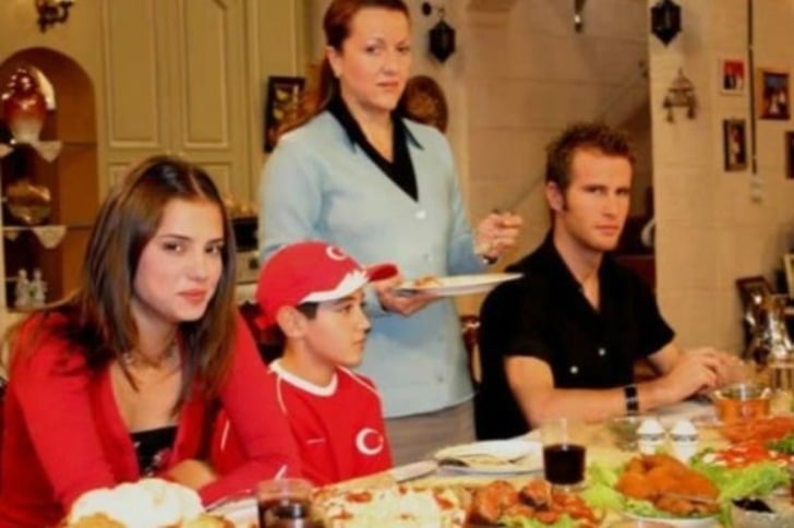 Türk Dizilerinde Adı Geçtiğinde Canımızın İstediği 12 Unutulmaz Lezzet