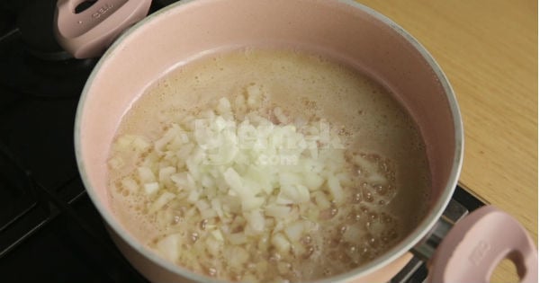 bulgur-pilavi-adim-1