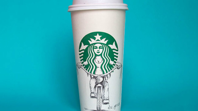 Starbucks'ın Deniz Kızının Daha Önce Görmediğiniz 12 Havalı Pozu