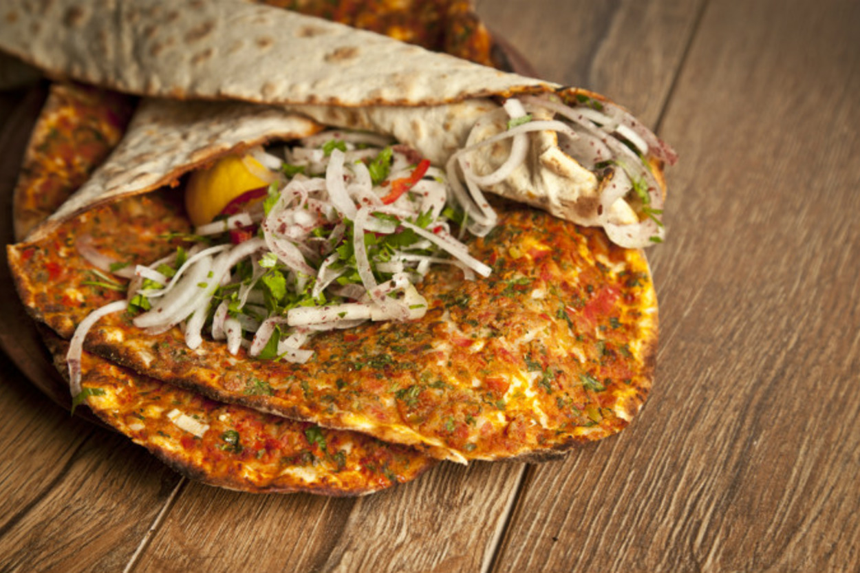 Lahmacunun Bu Toprakların Geni Olduğuna 15 Lezzetli Kanıt