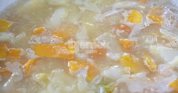 zencefilli-bal-kabagi-corbasi-yemekcom-asama4
