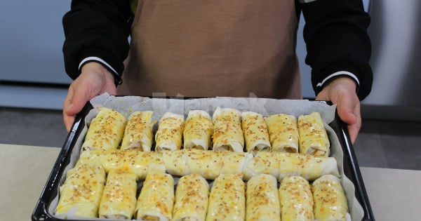 yesil-mercimekli-borek-yapilisi-9