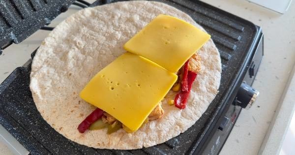 tavuklu-quesadilla-asama5