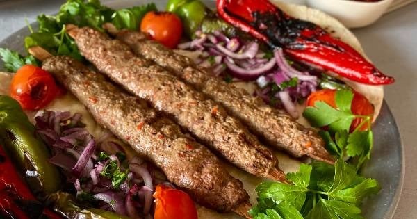 adana-kebap-yapim7