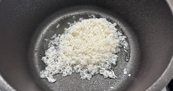 mercimekli-pilav-1