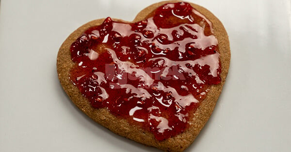 linzer-kurabiye-asama-8