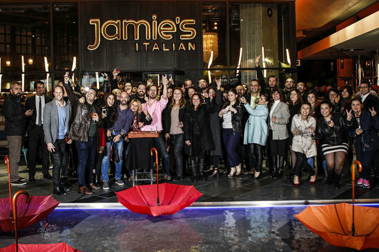 Zorlu Center'daki Jamie's Italian Türkiye 1. Yaşını Kutladı