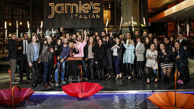 Zorlu Center'daki Jamie's Italian Türkiye 1. Yaşını Kutladı