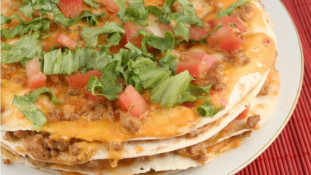 Pizza Hamuru Yerine: Kat Kat Tortilla Pizza