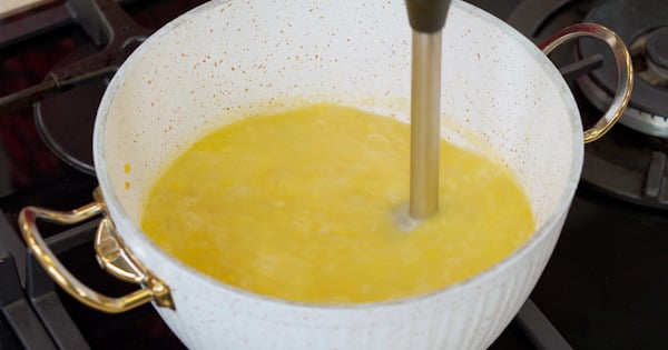 lokanta-usulu-mercimek-corbasi-8