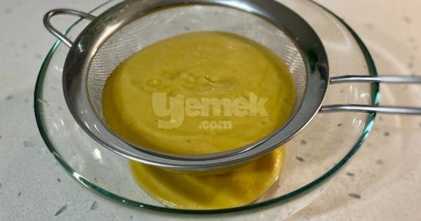 suzme-mercimek-corbasi-yapim7
