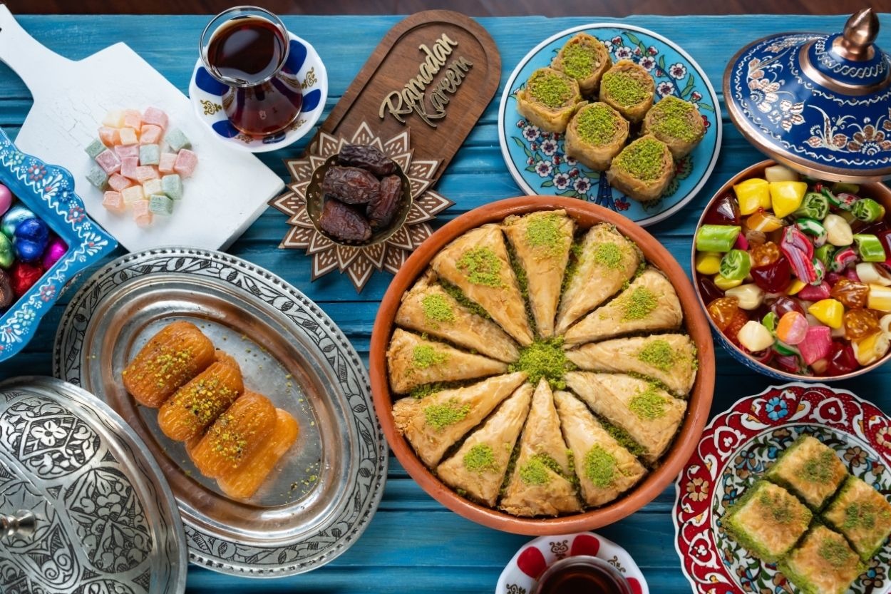 Türkiye'ye Gelin Olacak Süper Modellerin Öğrenmesi Gereken 7 Klasik Türk Yemeği