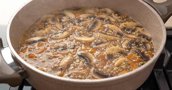 sebzeli-karabugdayli-pilav-5