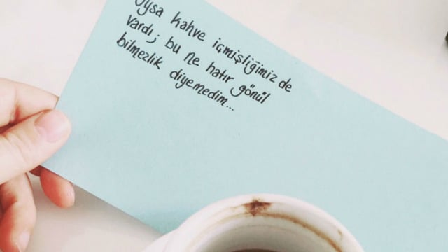 Okurken Fincan Fincan Kahve İçirtecek 15 Kitap Alıntısı