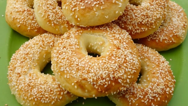 Hem Çıtır Hem Puf Daha Ne Olsun: Simit Poğaça