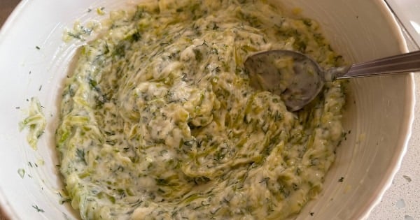 kabakli-yogurt-mezesi-5