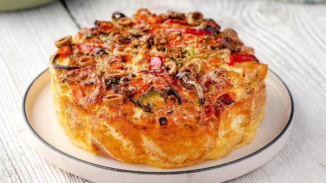 10 Dakikada: Kahvaltı Pizzası