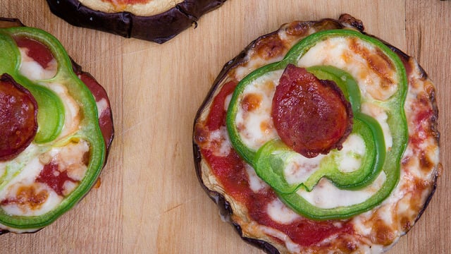 Hamura Yer Yok: Patlıcan Tabanlı Pizza
