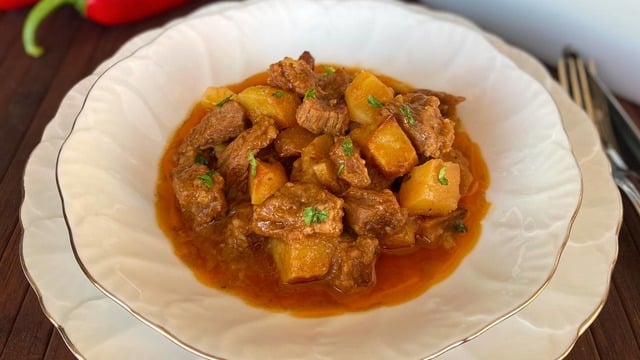 Pilavlar Mutlu: Sulu Et Yemeği