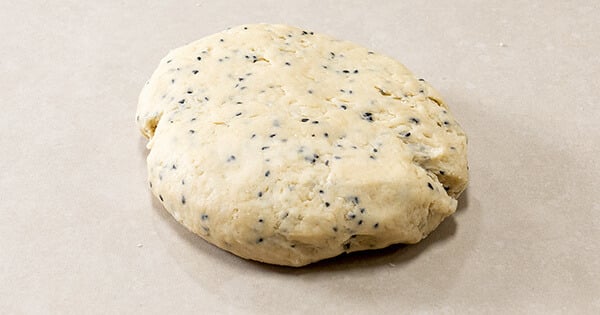 corek-otlu-cicek-kurabiye-asama-4