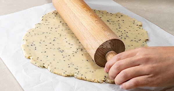 corek-otlu-cicek-kurabiye-asama-5