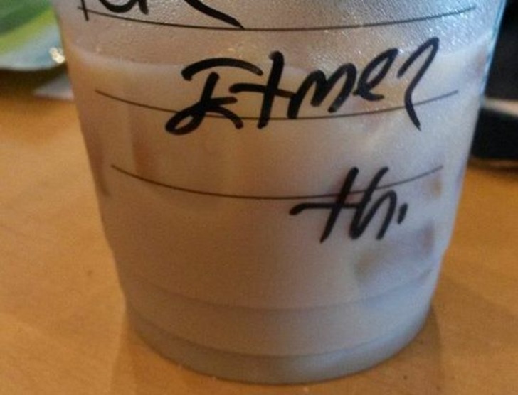 Starbucks'ta Kahvenizi Daha Hızlı Alabilmek İçin Bilmeniz Gereken 8 Tüyo