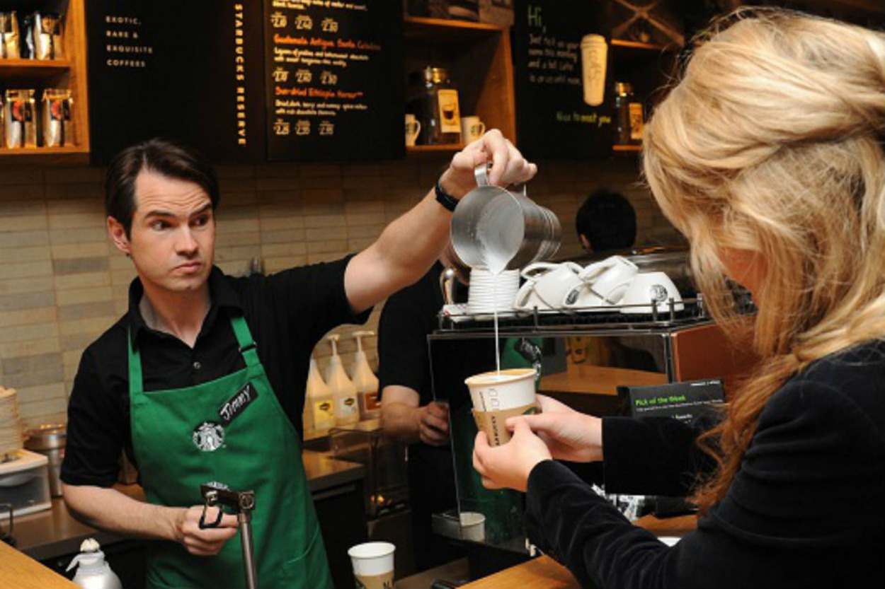 Starbucks'ta Kahvenizi Daha Hızlı Alabilmek İçin Bilmeniz Gereken 8 Tüyo
