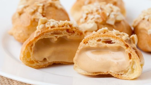 Beni Böyle Sev: Tahin Kremalı Profiterol