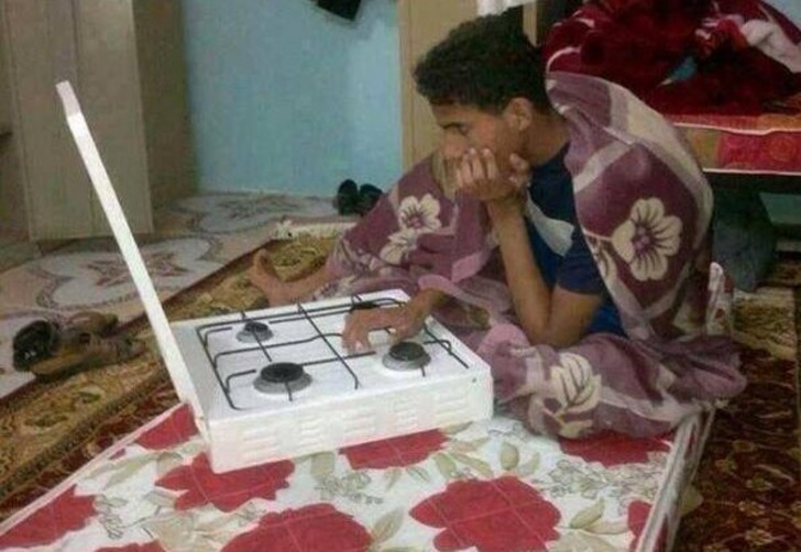 Sıradan Bir Günde Türkiye'de Görebileceğiniz 15 Anlamsız Fotoğraf