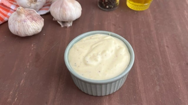 Kızarsın Patatesler: Sarımsaklı Mayonez