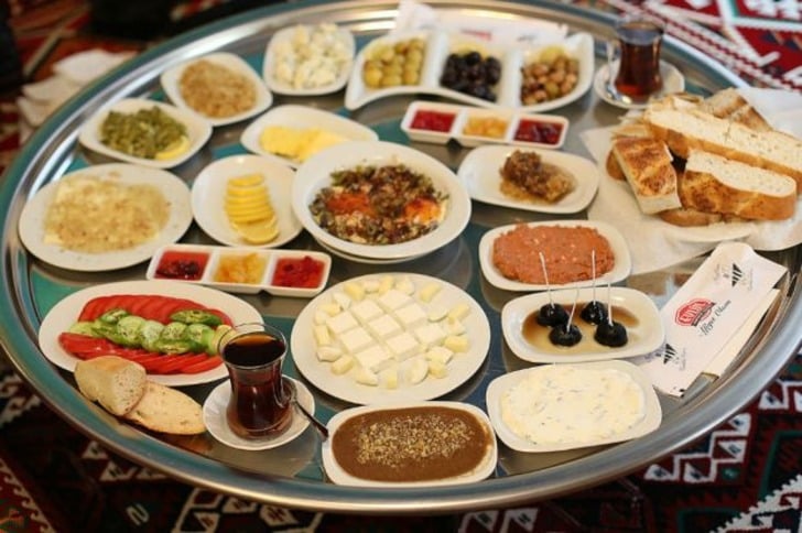Simidiyle Bile Kahvaltılarının Güzelliğini Kanıtlayabilen Ankara'dan 16 Kahvaltı Mekanı