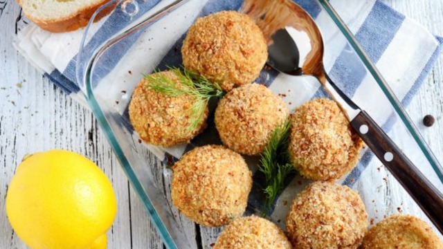 Demek Bu Balıklar Arttı: Palamut Köftesi