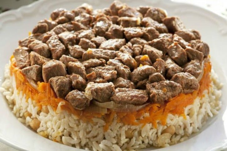 Etli, Havuçlu Pilav Tarifi