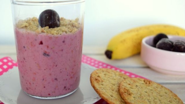 Ferahlık Onda: Vişneli Cheesecake Smoothie