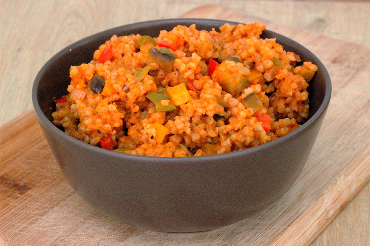 Üstelik Bol Sebzeli: Kaymaklı Bulgur Pilavı