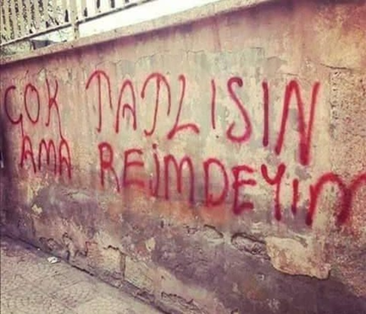 Yemeğin Aşkla Bir Alakasının Olduğunun Kanıtı 15 Duvar Yazısı