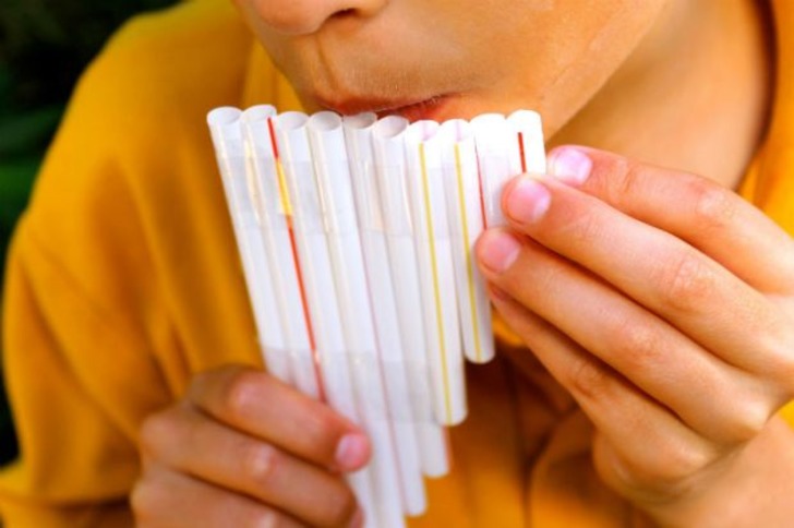 Yazdan Kalan Rengarenk Pipetlerle Yapabileceğiniz 14 Eğlenceli Çalışma