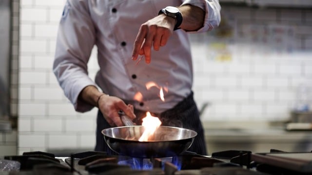 Öğrendikten Sonra Tuzu Sadece Sofrada Kullanmayacağınız 15 Pratik Bilgi