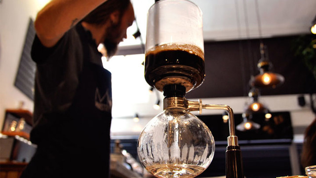 Büyük Rakip Geliyor: Starbucks'tan Üçüncü Dalga Kahve Adımı