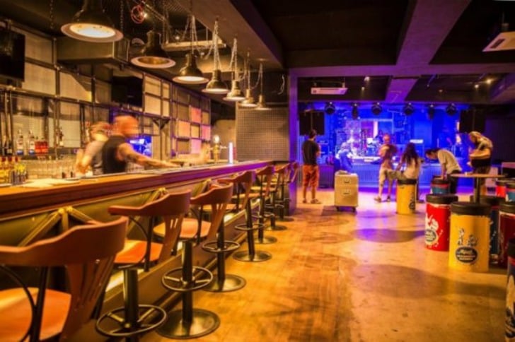 Kadıköy'de Hayatın Gece de Tüm Hızıyla Devam Ettiğinin Kanıtı 8 Eğlenceli Mekan