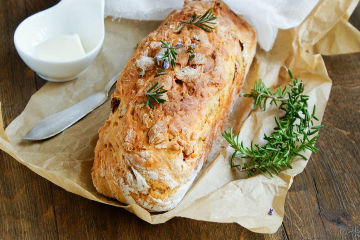 Dumanı Üstünde: Biberiyeli Ekmek