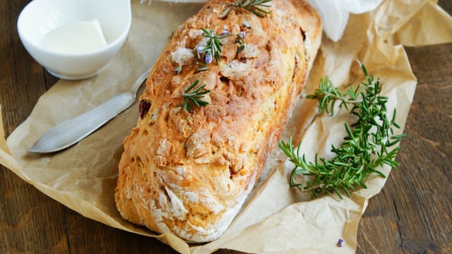 Dumanı Üstünde: Biberiyeli Ekmek