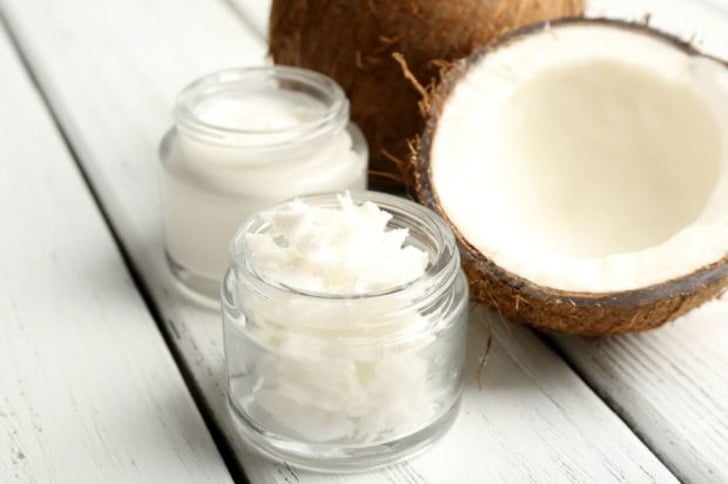 Binlerce Yıllık Şifa: Oil Pulling (Yağ Çekme) Nedir, Nasıl Yapılır?