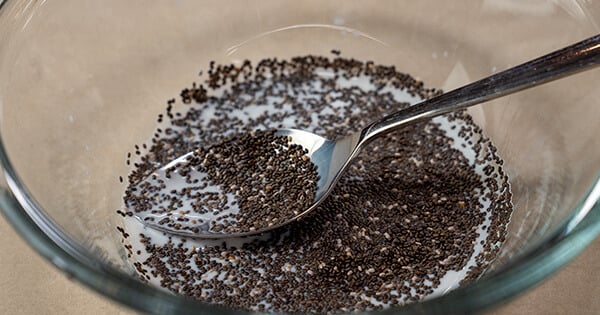 chia-tohumlu-peynirli-omlet-1
