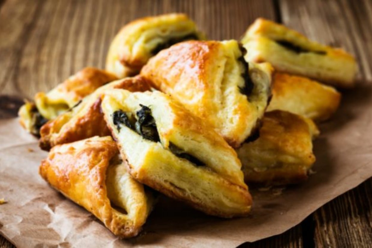 Ispanak Kıskansın: Pazılı Börek