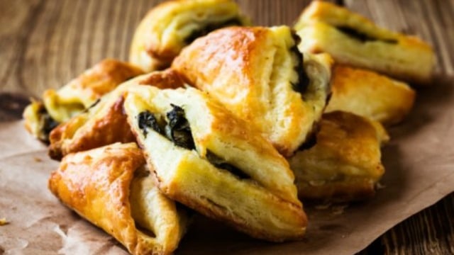 Ispanak Kıskansın: Pazılı Börek