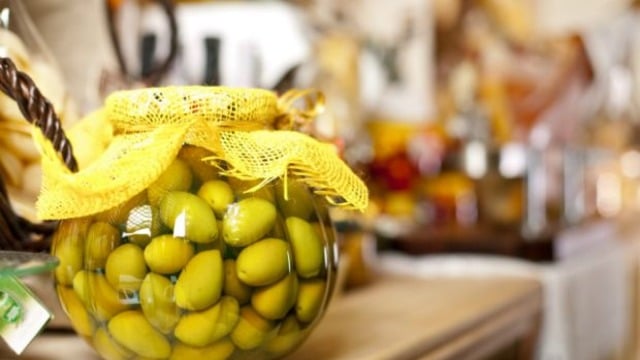 Kavanoz Kavanoz: Kırma Yeşil Zeytin
