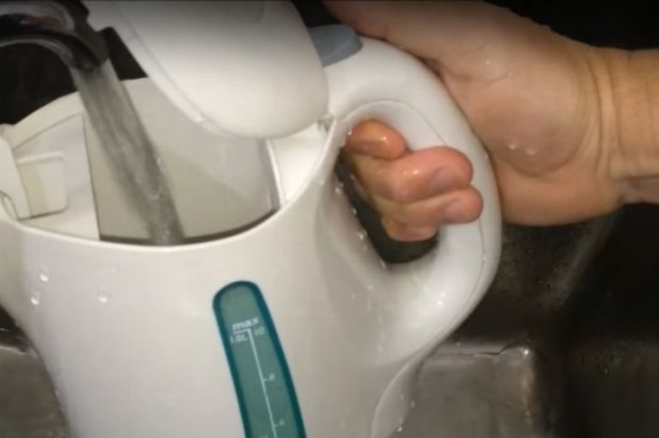 Aslında Bu Kadar Kolay: Kettle Nasıl Temizlenir?